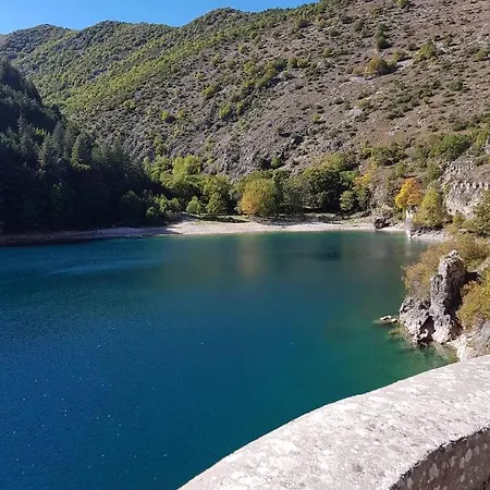 بيت للعطل Casa Adelona Ofena