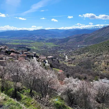 Casa Adelona بيت للعطل *